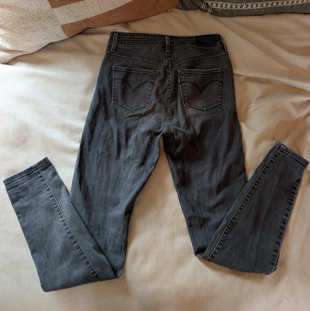 Levi's Dark Gray Women's Skinny Jeans